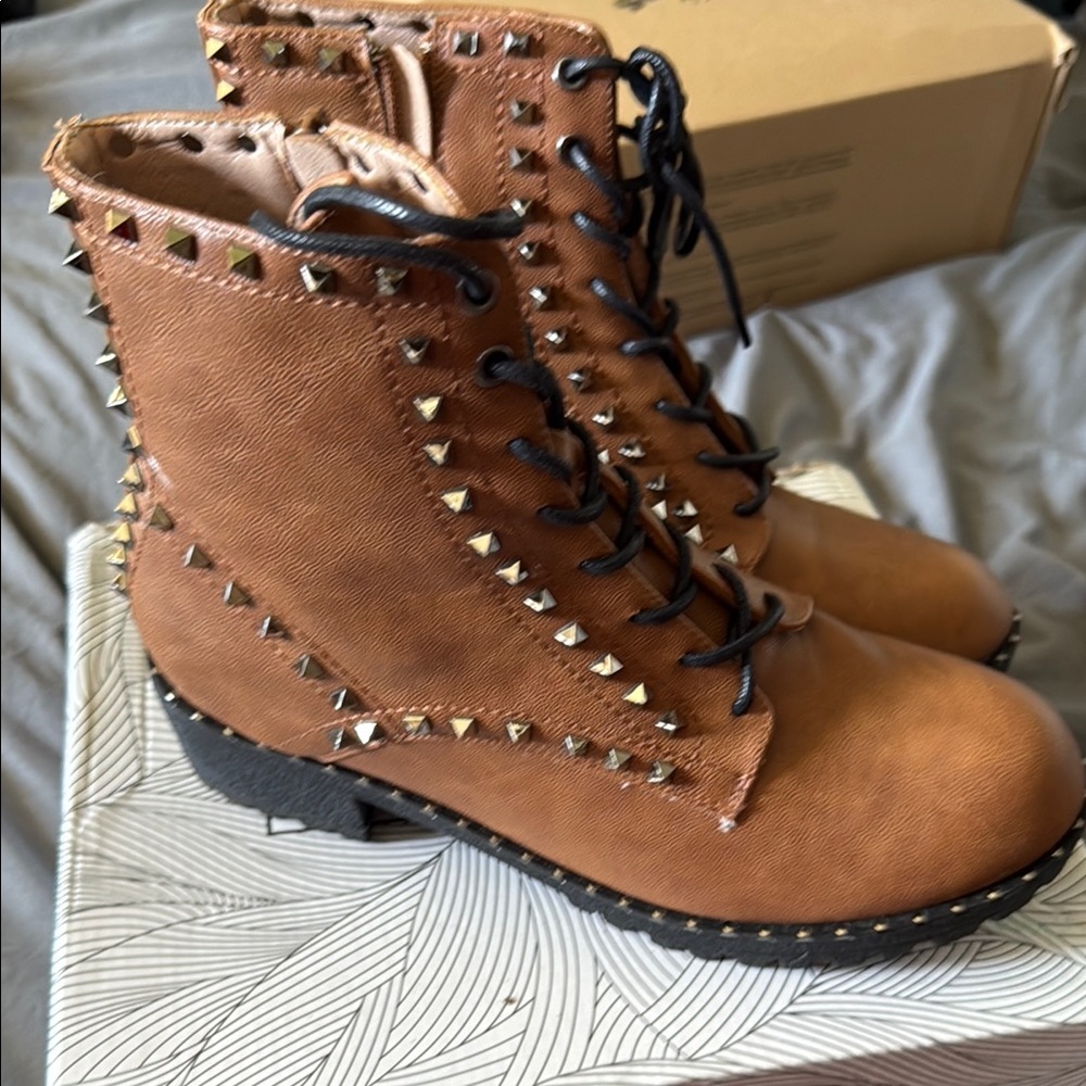 Chase and Chloe Studded Tan Ankle Boots